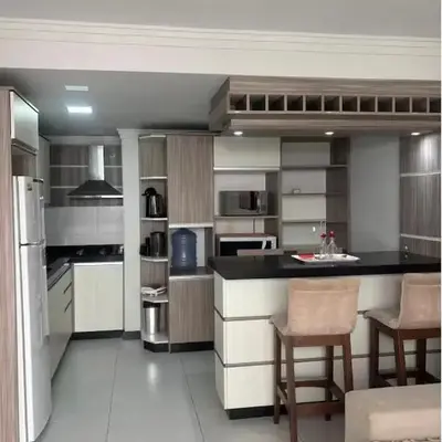 Apartamento térreo próximo Morro do Macaco e Centro Comercial 100m da Praia