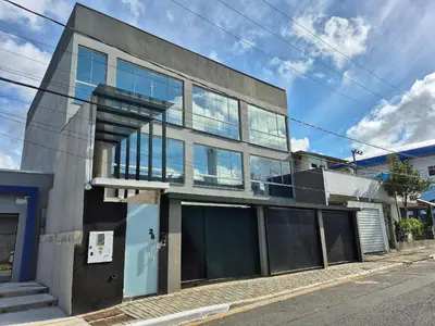 O edifício onde o apartamento está situado