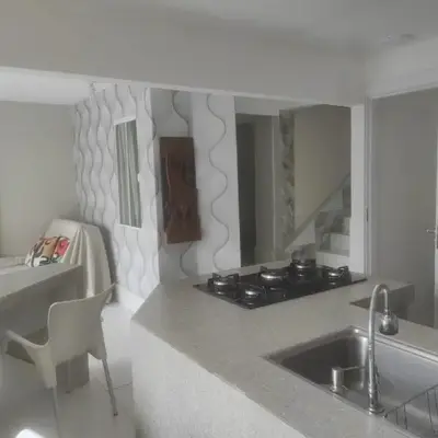 Pé na Areia com Garagem GRÁTIS 3 Quartos na Orla de Balneário Camboriú