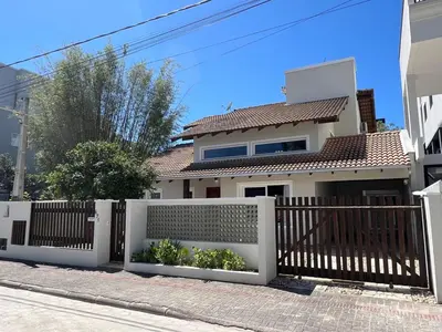 O edifício onde a casa de férias está situado