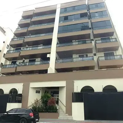 AP Edif california em Itapema 1 quadra do mar