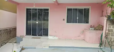 A planta de A poucos passos do mar, Casa em Ganchos de Fora
