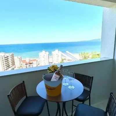 Hermoso apartamento con vista al Mar