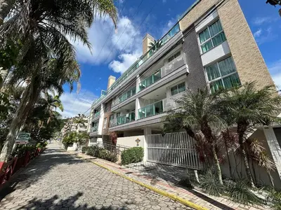 O edifício onde o apartamento está situado