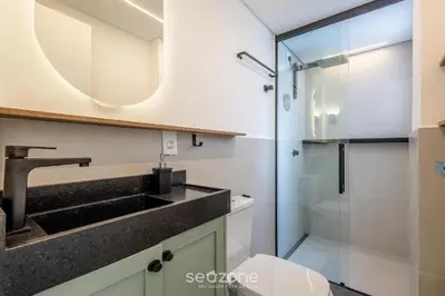 Uma casa de banho em Conforto e Praticidade a 350 m do mar em Balneário Camboriú - RLPs