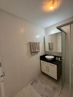 Uma casa de banho em Barbecue, AC living room and bedroom 400 meters from the sea