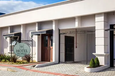 O edifício onde o hotel está situado