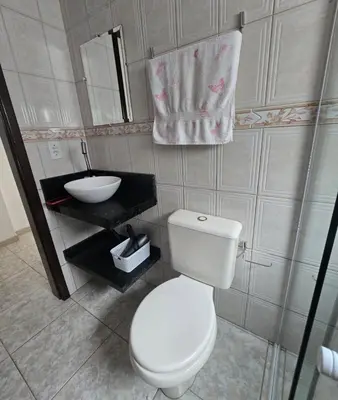 Uma casa de banho em Casa Bombinhas