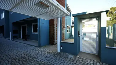 O edifício onde o apartamento está situado