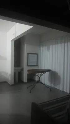 Uma televisão e/ou sistema de entretenimento em Residencial Marbella