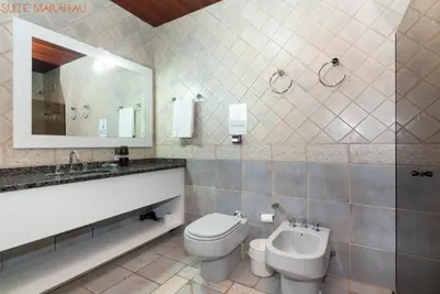 Uma casa de banho em Pousada Kia Ora Bombinhas
