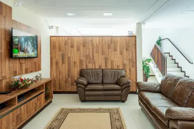 Uma área de estar em Residencial Onda Azul