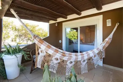 Uma varanda ou terraço em 5 quartos piscina e espaço Gourmet (casasmariscal)