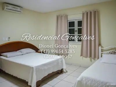 Uma cama ou camas num quarto em Residencial Gonçalves I