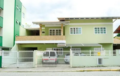 O edifício onde a casa de férias está situado