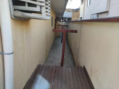 A planta de BRUNO KLEMTZ RUA 274 CaSA COM PISCINA PRIVATIVA