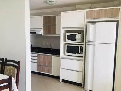 A cozinha ou kitchenette de Apartamentos Mediterrâneo Home Club