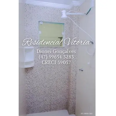 Uma casa de banho em Residencial Vitória