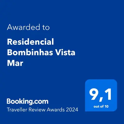 Um certificado, prémio, placa ou documento mostrado em Residencial Bombinhas Vista Mar