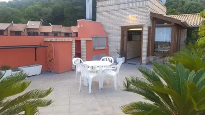 A planta de Apartamentos Morada do Canto - 130m da praia principal Bombinhas