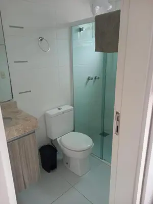 Uma casa de banho em Residencial Atalanta