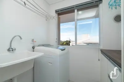 Uma casa de banho em Kremer Residence 302, todos ambientes climatizados