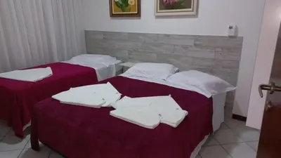 A planta de Apto. 2 quartos em Bombinhas (60 m da praia)