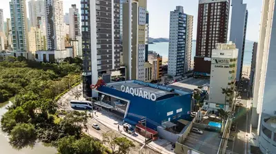 Uma vista geral de Balneário Camboriú ou a vista da cidade a partir do hotel