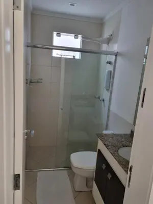 Uma casa de banho em Aconchego na praia