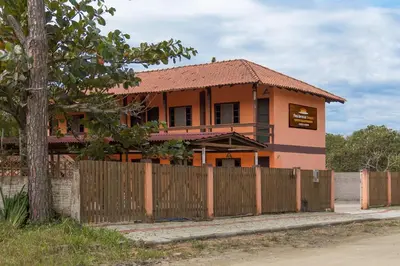 O edifício onde a casa de férias está situado