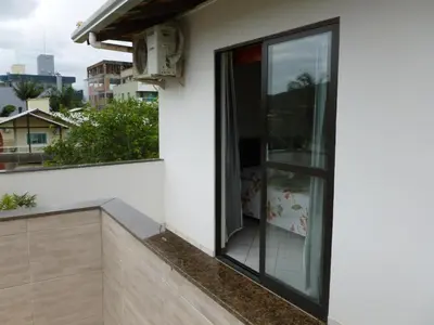 A planta de Apartamento Cobertura - 140 metros da praia