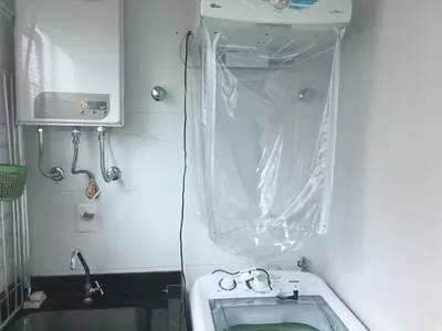 Uma casa de banho em 4 ILHAS, 2 SUITES, 2 GARAGENS