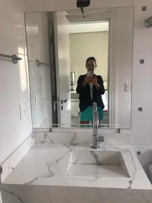 Uma casa de banho em 4 ILHAS, 2 SUITES, 2 GARAGENS