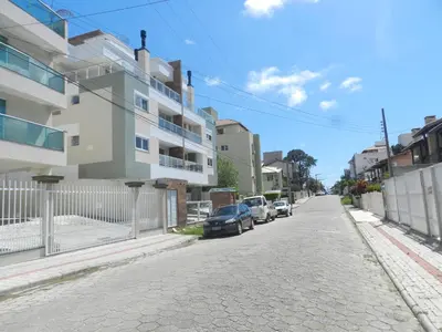 A vizinhança circundante ou próxima do apartamento