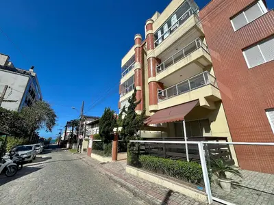 A vizinhança circundante ou próxima do apartamento