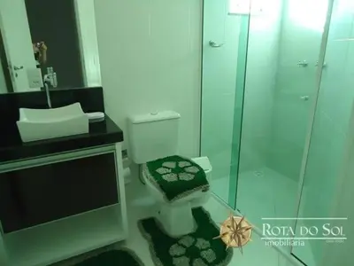 Uma casa de banho em Res. Nona Martha