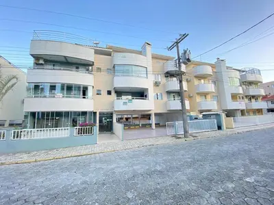 O edifício onde o apartamento está situado