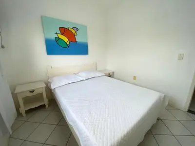 Uma cama ou camas num quarto em Res. Solar das Bromélias