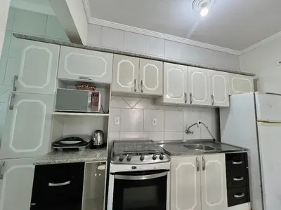 A cozinha ou kitchenette de Res. Ilha Bela