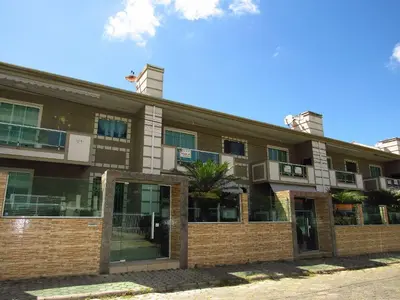 O edifício onde o apartamento está situado