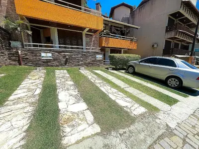 O edifício onde o apartamento está situado