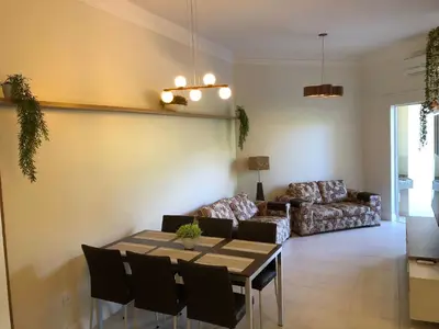 Uma área de estar em Ed. Vila Malorca