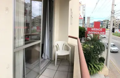 O edifício onde o apartamento está situado