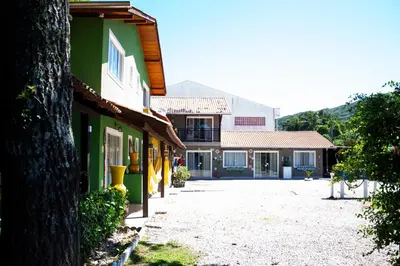 A planta de Vila Madu - acomodações ideais para casais e famílias em Bombinhas