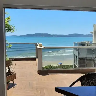 Itapema-Meia Praia- quartos -Frente Mar!