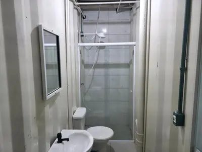 A planta de Apartamento Térreo em Itapema Bom Custo Ar condicionado e vaga de estacionamento QQ