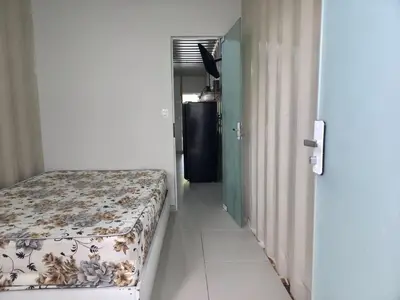 A planta de Apartamento Térreo em Itapema Bom Custo Ar condicionado e vaga de estacionamento QQ