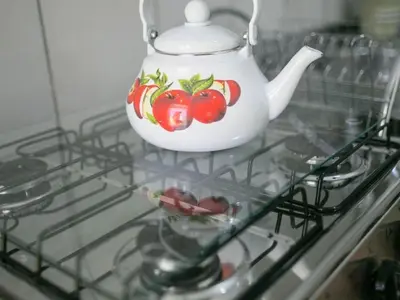 A planta de KIT 5 - Estúdio com churrasqueira piscina ar wifI vaga cozinha