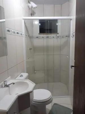 Uma casa de banho em Residencial Di Paoli