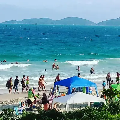 A planta de Casa Temporada 400mts Praia Mariscal